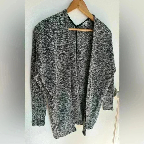 American Eagle Outfitters women’s black and white cardigan open front size XS - Picture 2 of 12